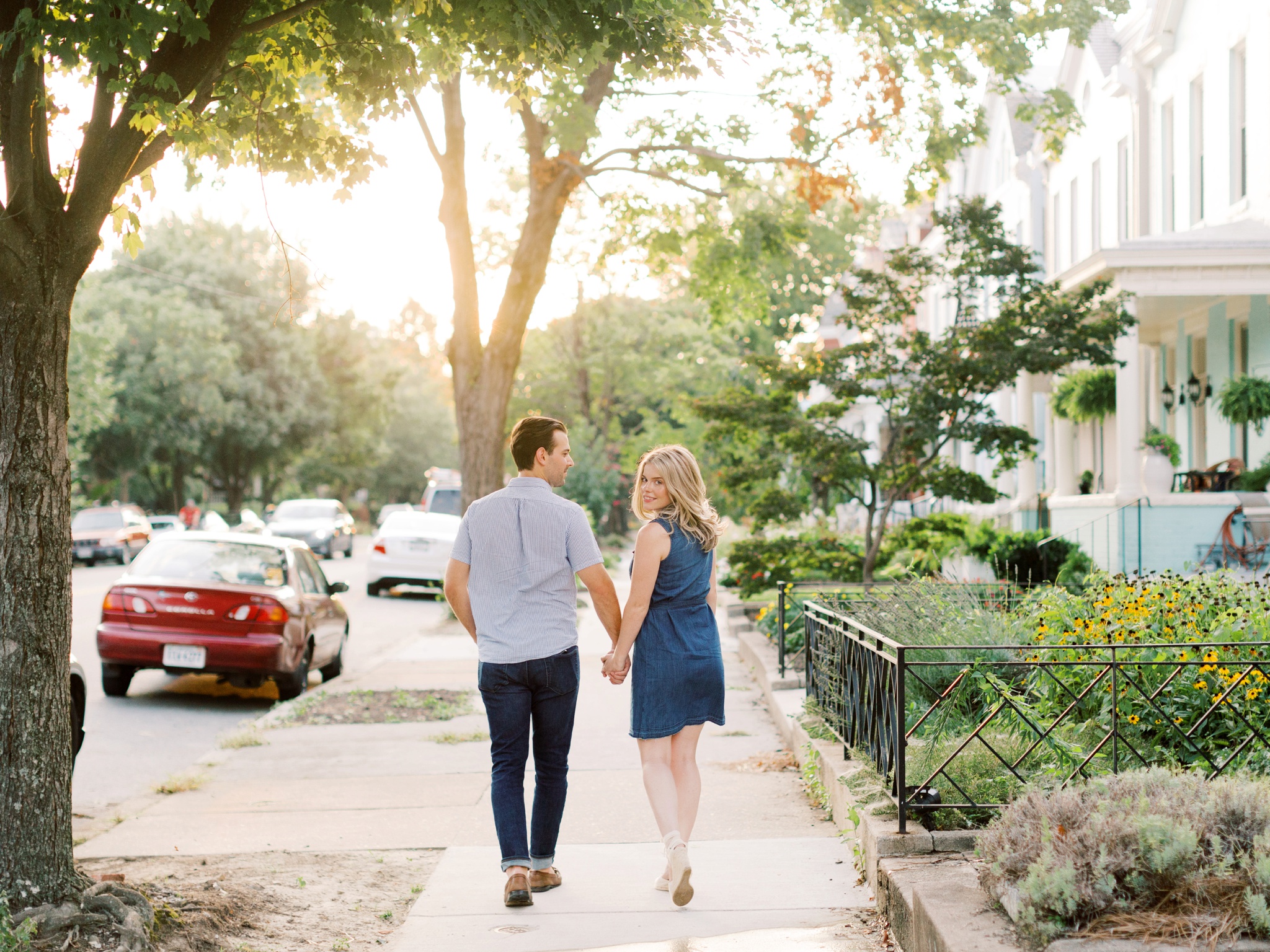Monument Avenue Richmond Engagement Photo