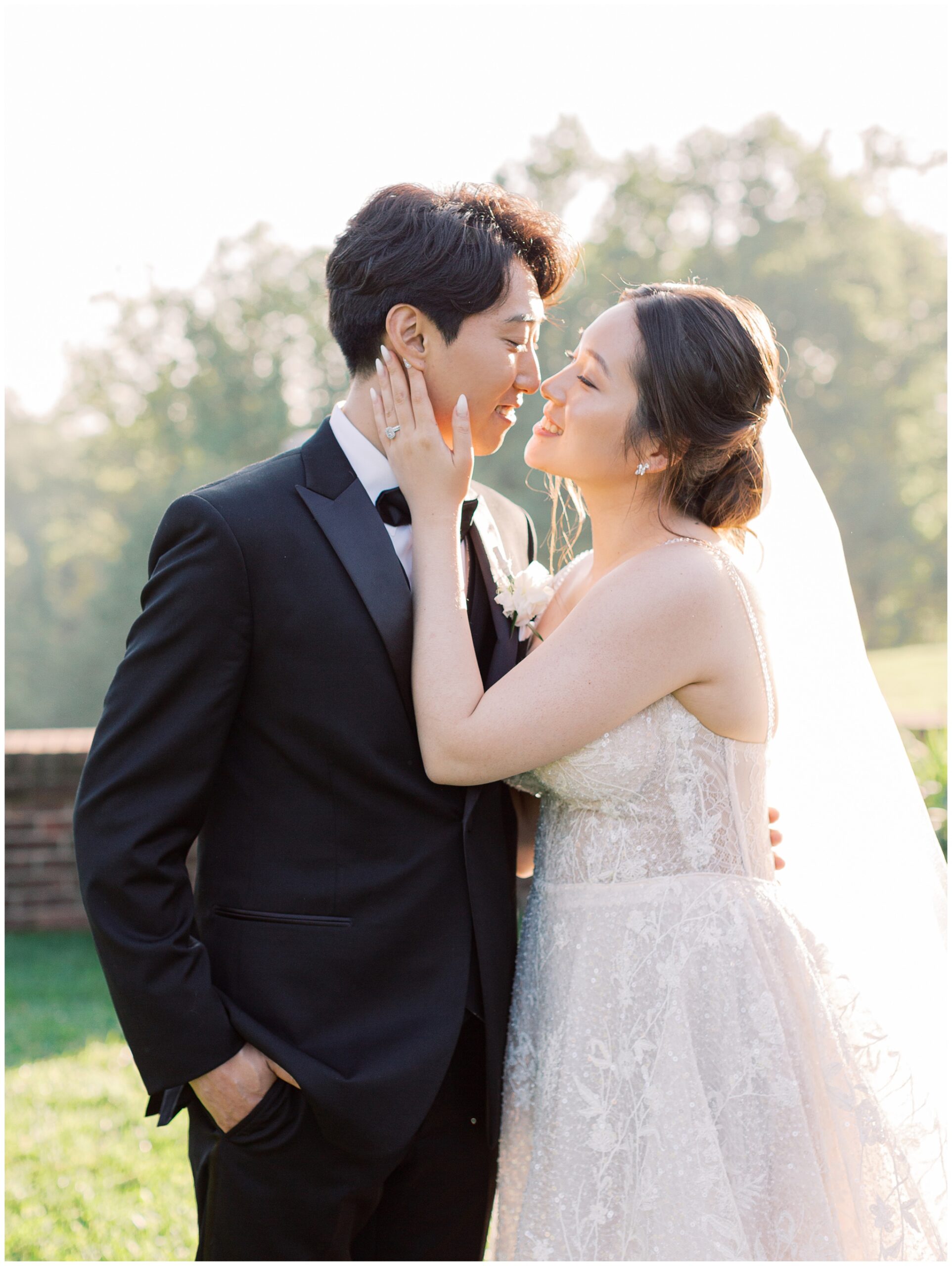 Oxon Hill Manor Bride and Groom Wedding Photos