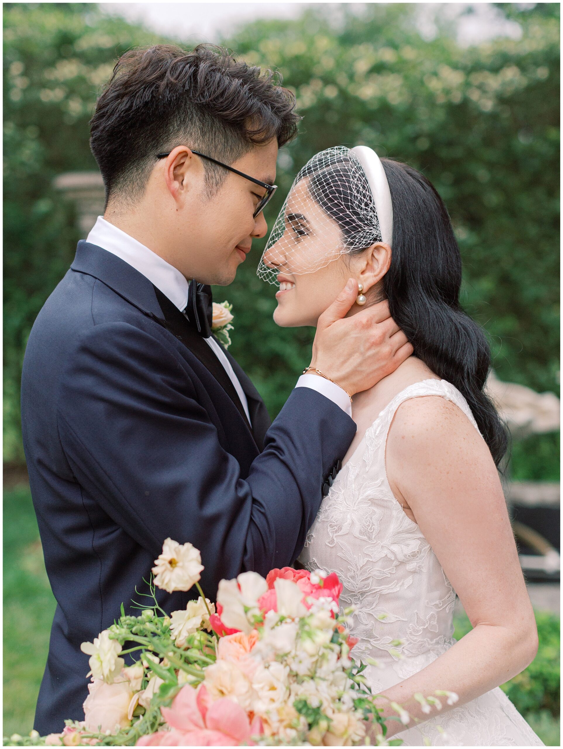 Wedding photo of bride and groom at Evergreen Museum in Baltimore