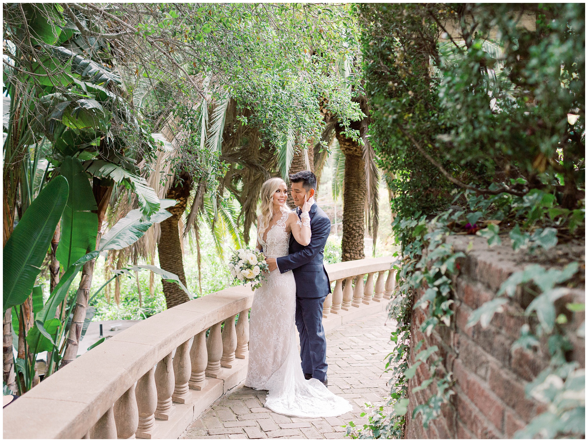 Bride and Groom wedding photos at the Houdini Estate
