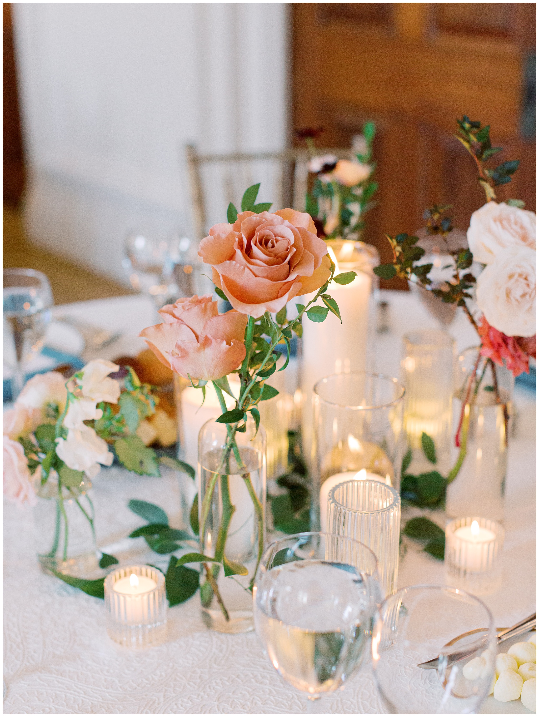 Close up photo of floral centerpiece