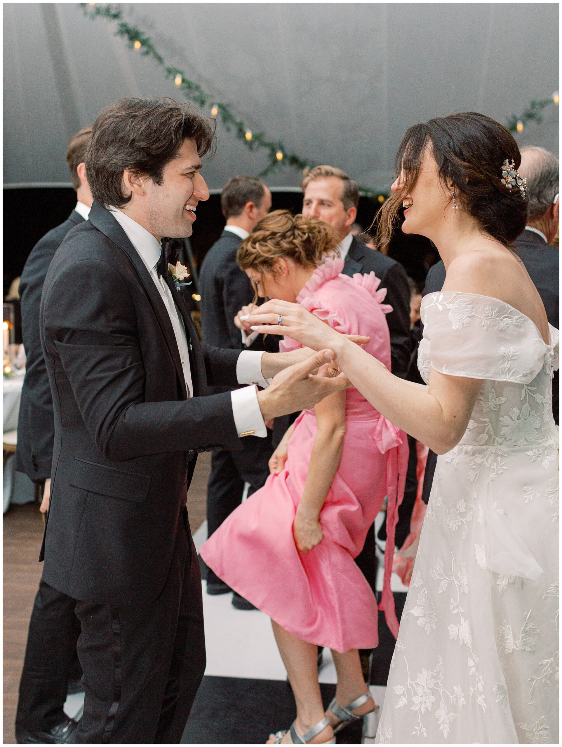 Inn at Perry Cabin wedding reception dancing