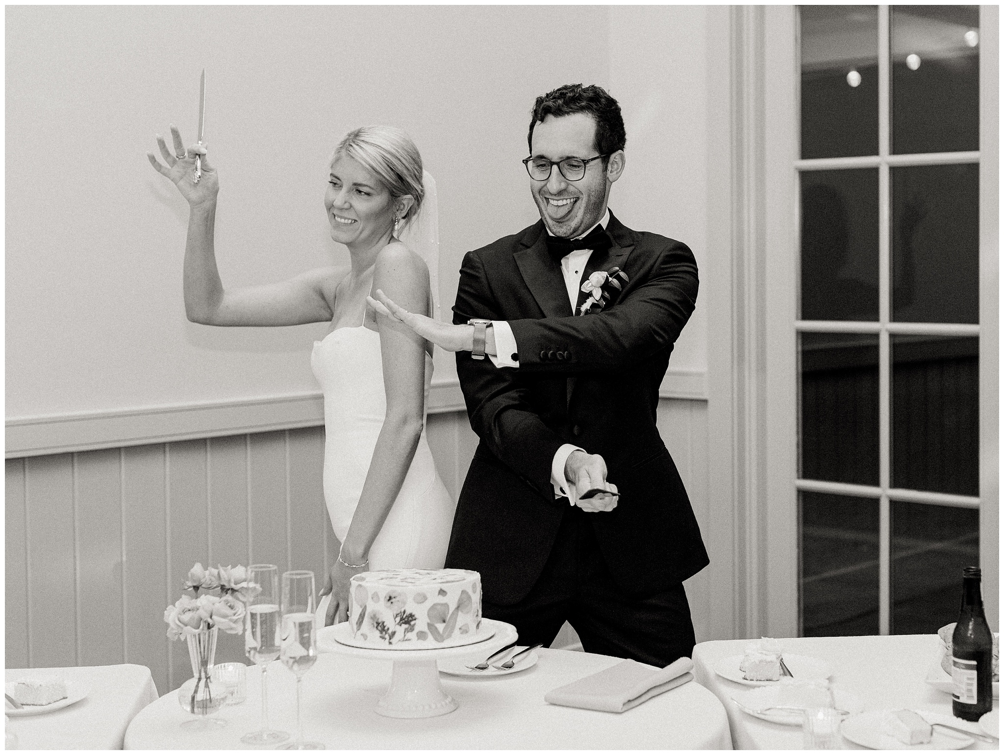 Bride and Groom cutting their cake at King Family Vineyards reception