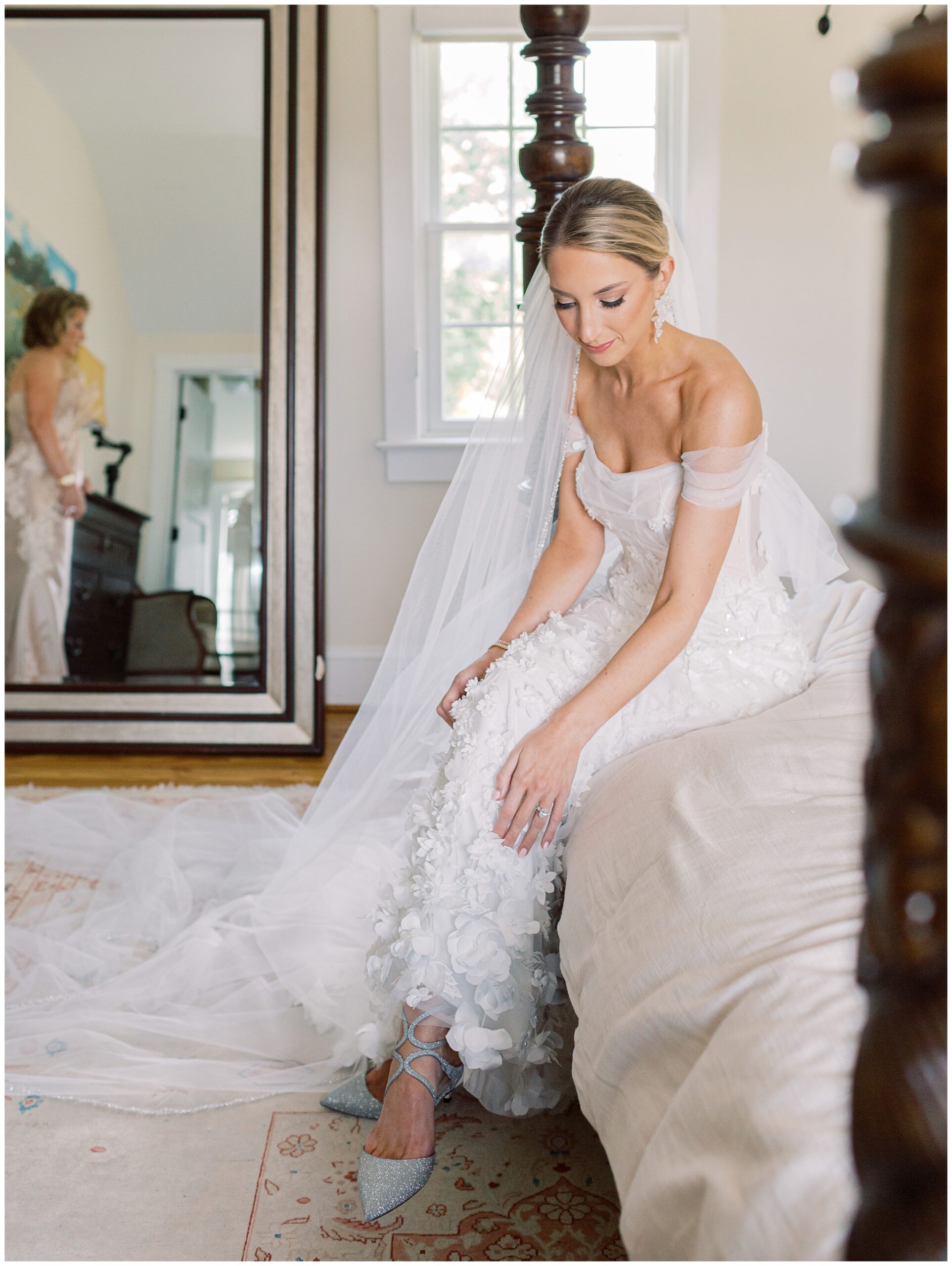 Bride getting ready photos in Stone Tower Winery's bridal suite