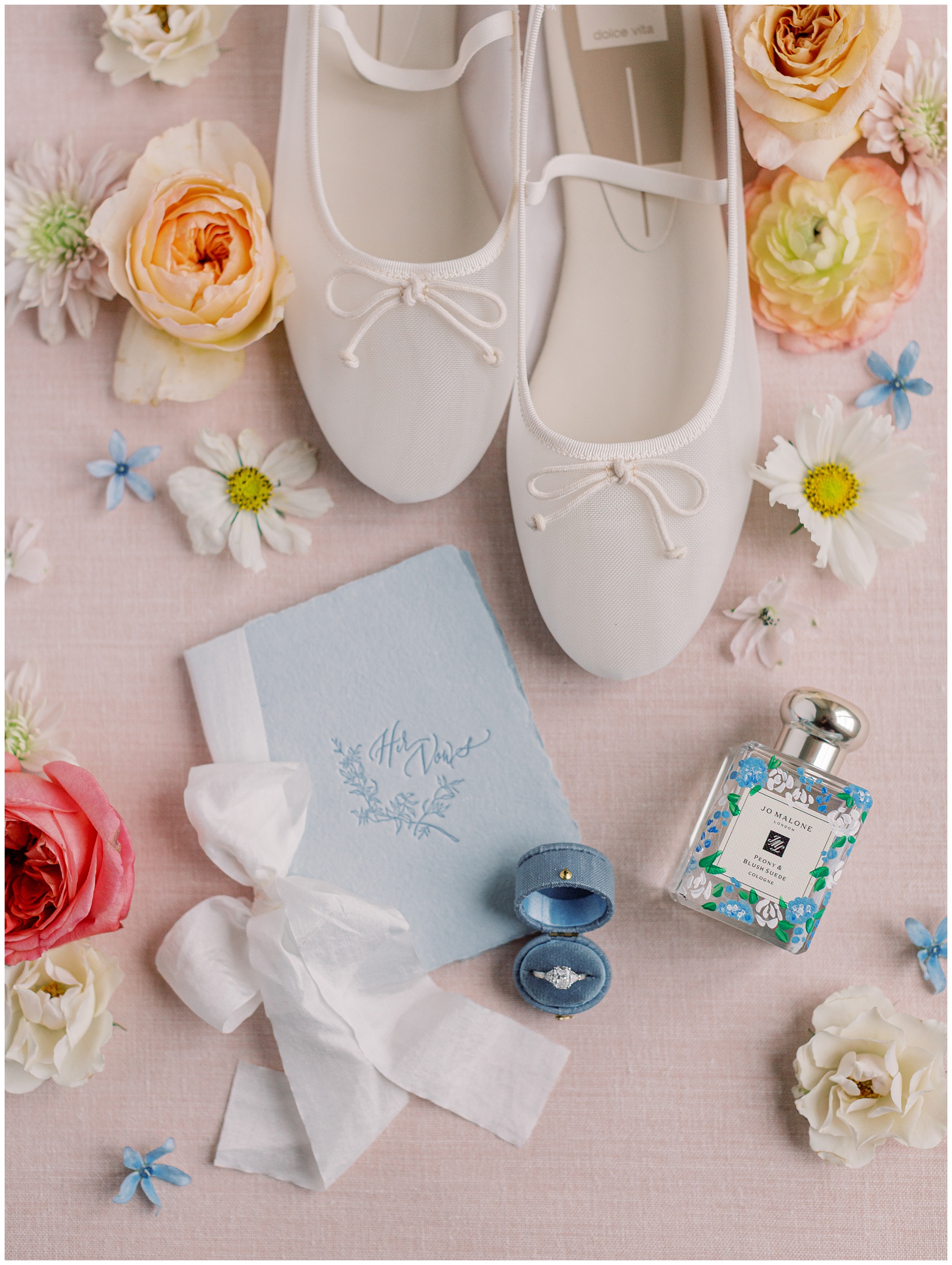 Close-up of bride’s wedding day accessories at the Caltech Athenaeum