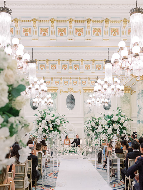 Washington DC wedding ceremony at the Willard Hotel